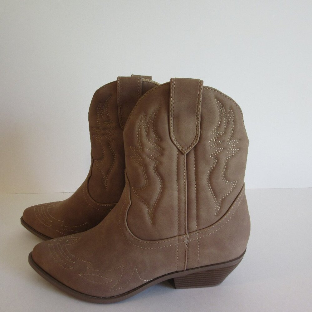 Soda Taupe Western Ankle Boots